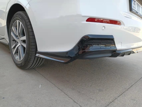 HONDA CIVIC FE1 2022 IÇIN UYUMLU ARKA FLAP TAKIMI - PIANO BLACK